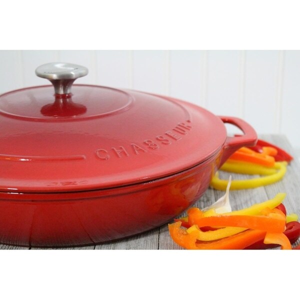 Chasseur French Enameled Cast Iron Braiser with Lid, 1.4-quart, Red