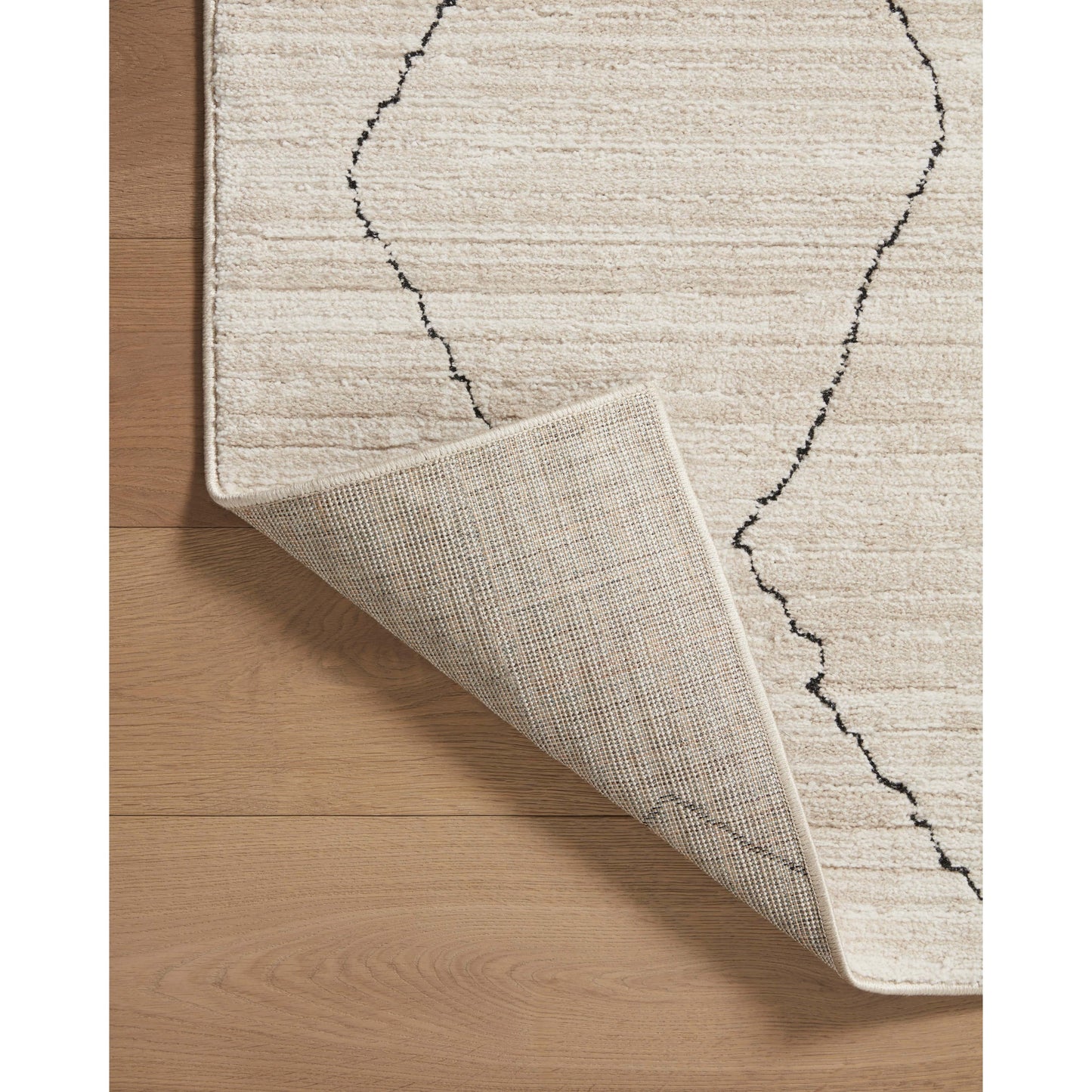 Alexander Home Harrison Modern Diamond Area Rug