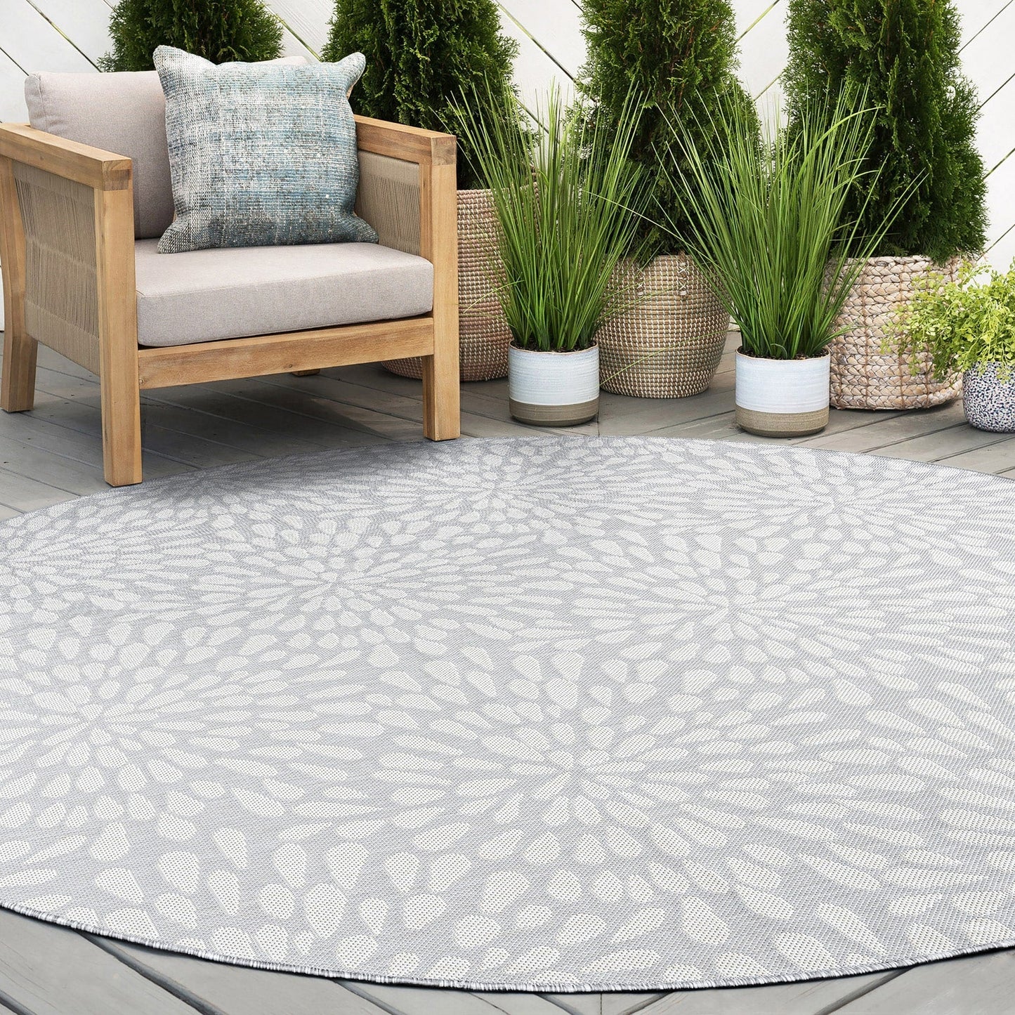 Exo Coastal Floral Indoor/Outdoor Area Rug