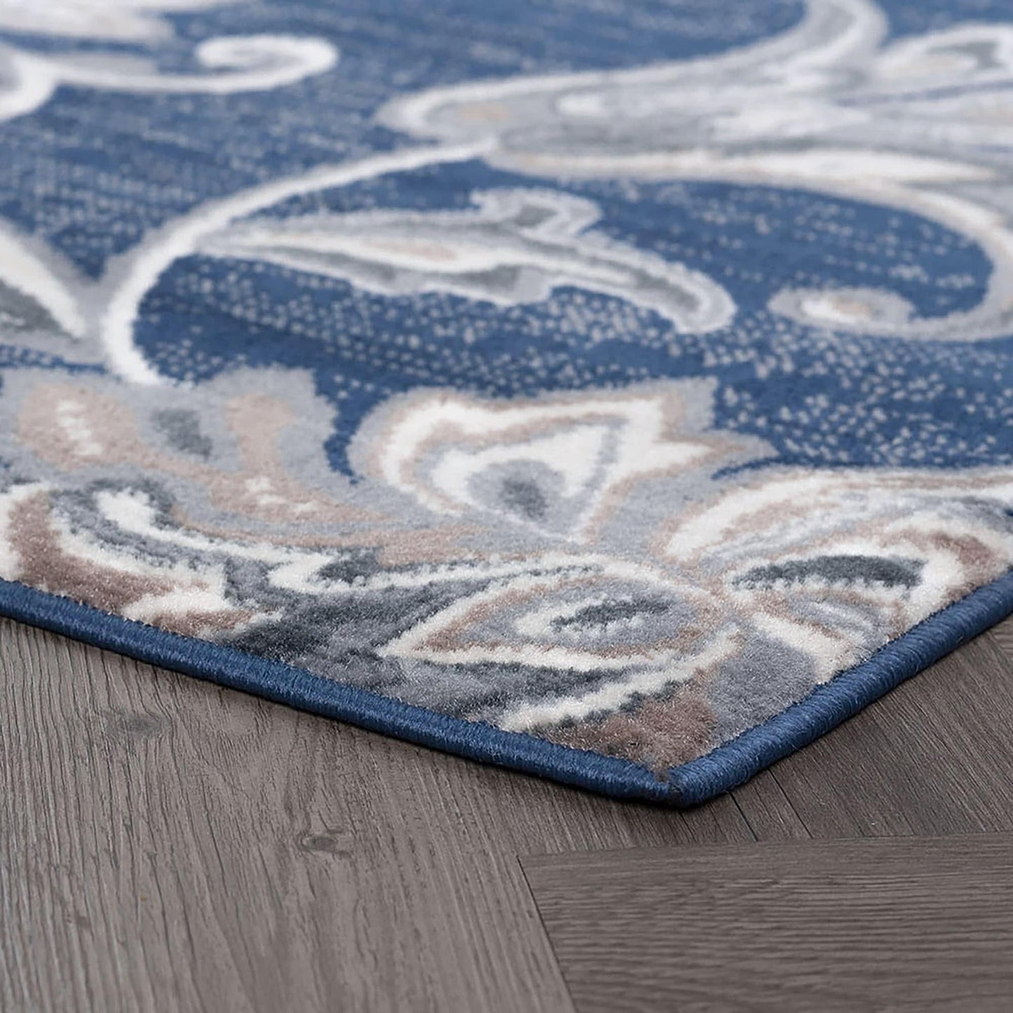 Carrington Transitional Floral & Botanical Indoor Area Rug