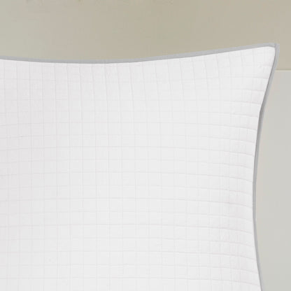 Intelligent Design Maize Cotton Jacquard Duvet Cover Set with Euro Shams and Throw Pillows