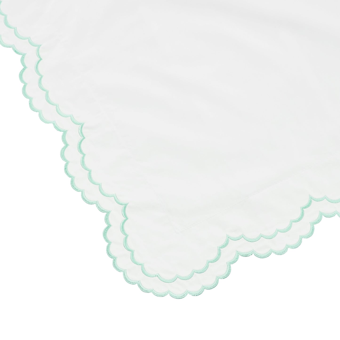 Embroidered Percale Crisp Cotton Double Scallopier Duvet Set and Sham