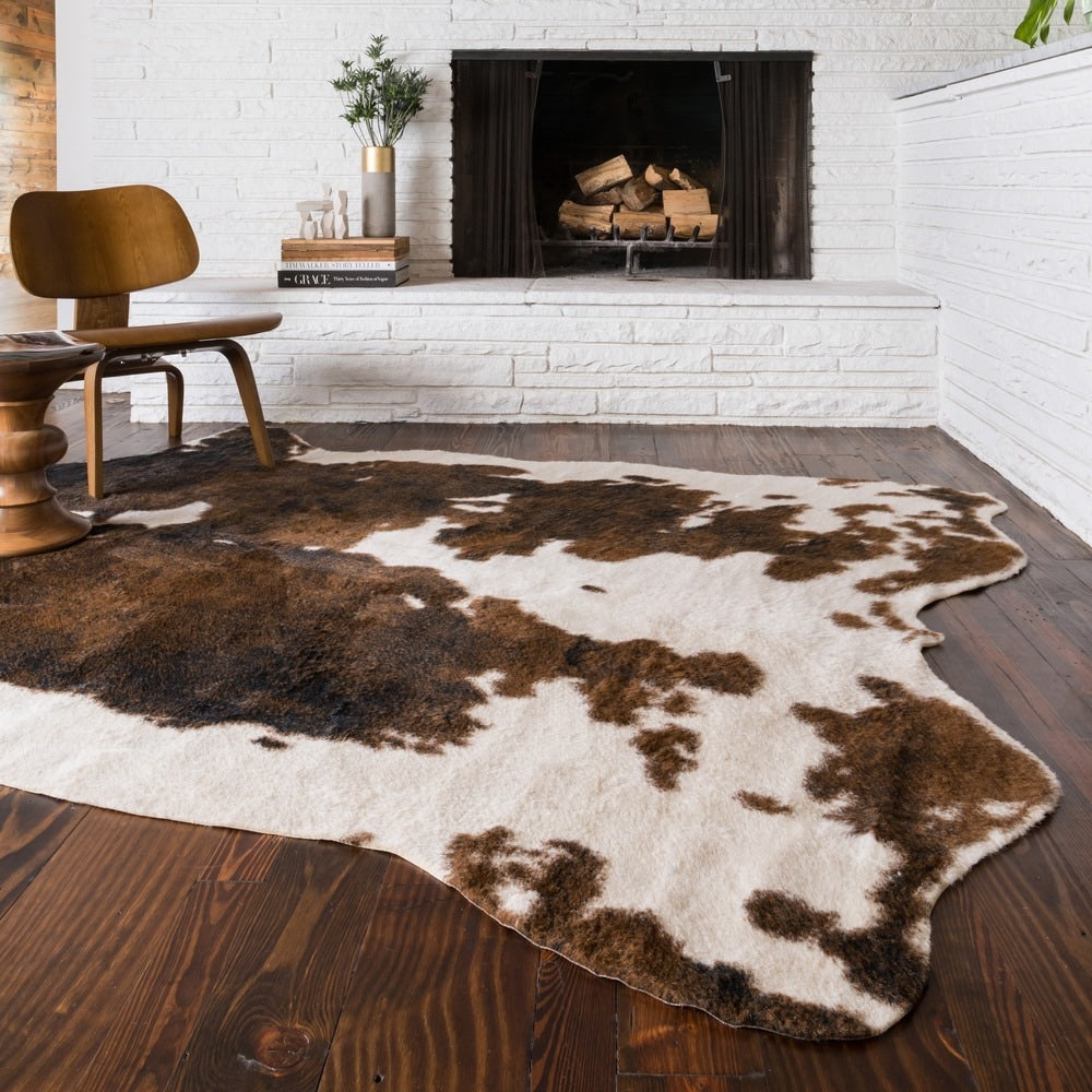 Alexander Home Yosemite Faux Cowhide Area Rug