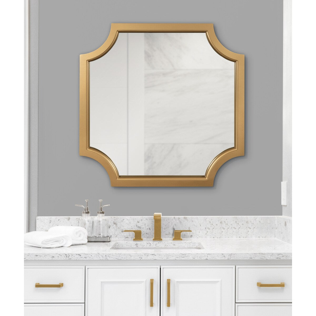 Kate and Laurel Hogan Scalloped Wood Framed Mirror