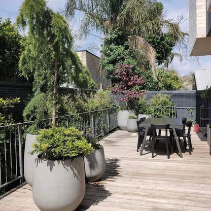 DreamPatio La Mirada 1-piece Fiberstone Tapered Planter for Indoor/Outdoor