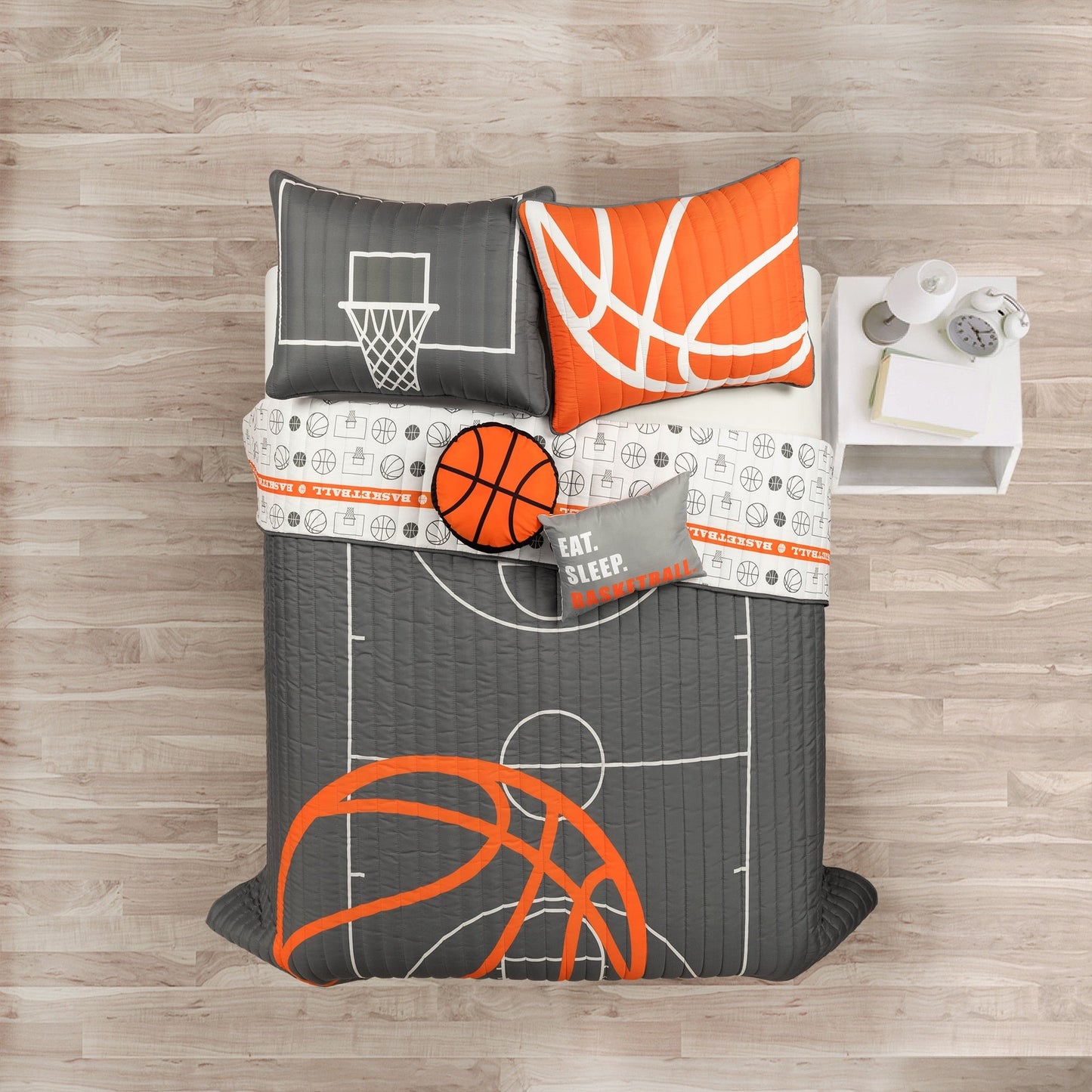 Lush Decor Basketball Game Quilt Set