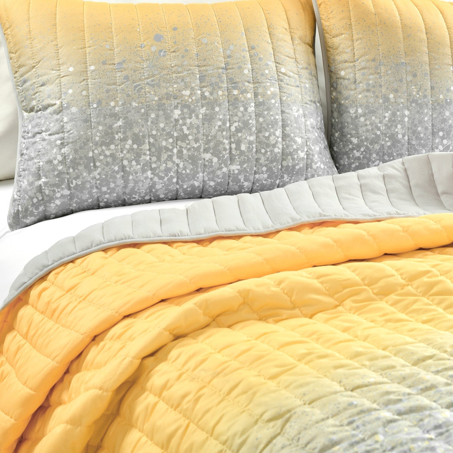 Lush Decor Glitter Ombre Metallic Print Quilt Set