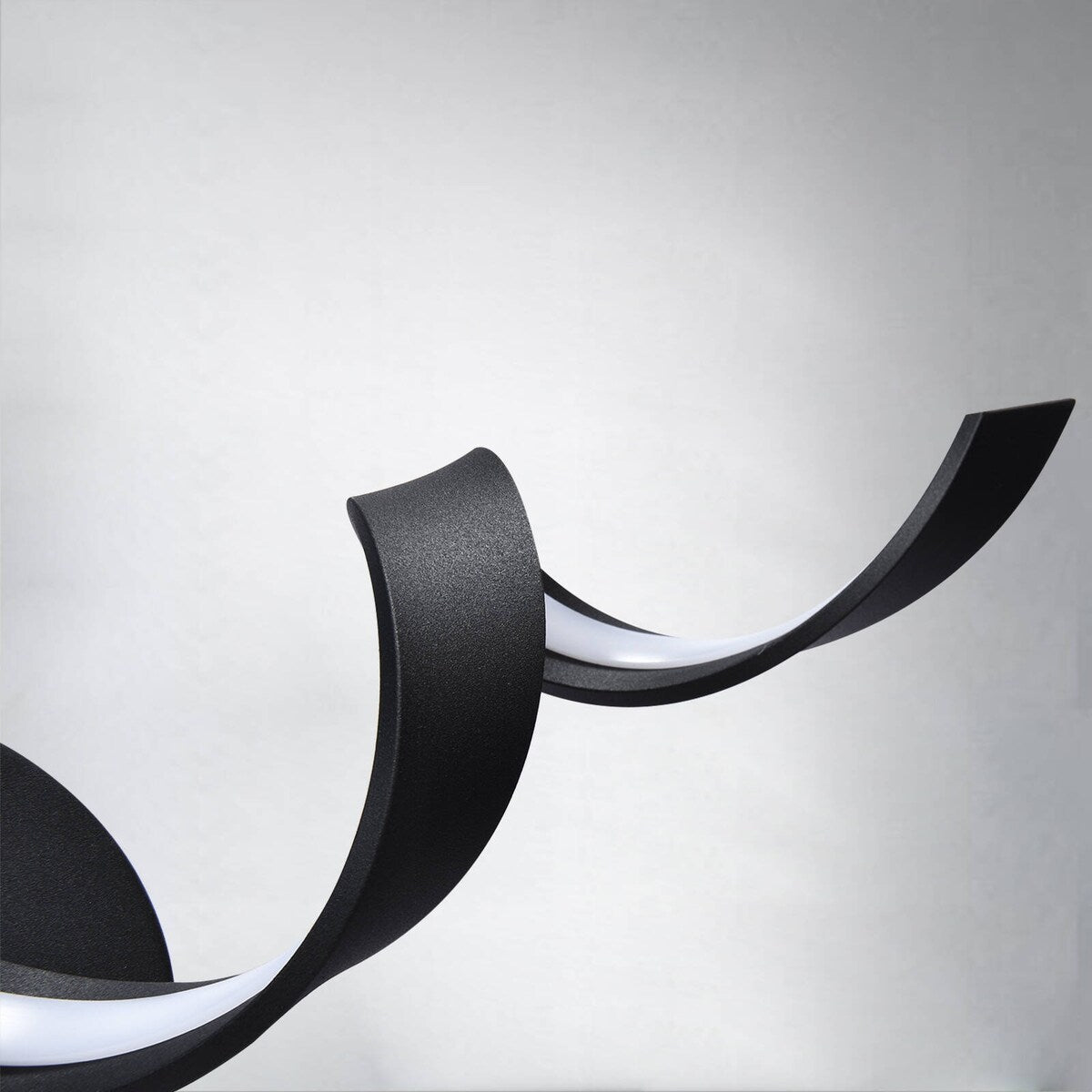 Modern Spiral Design LED Bathroom Vanity Light Dimmable Wall Light