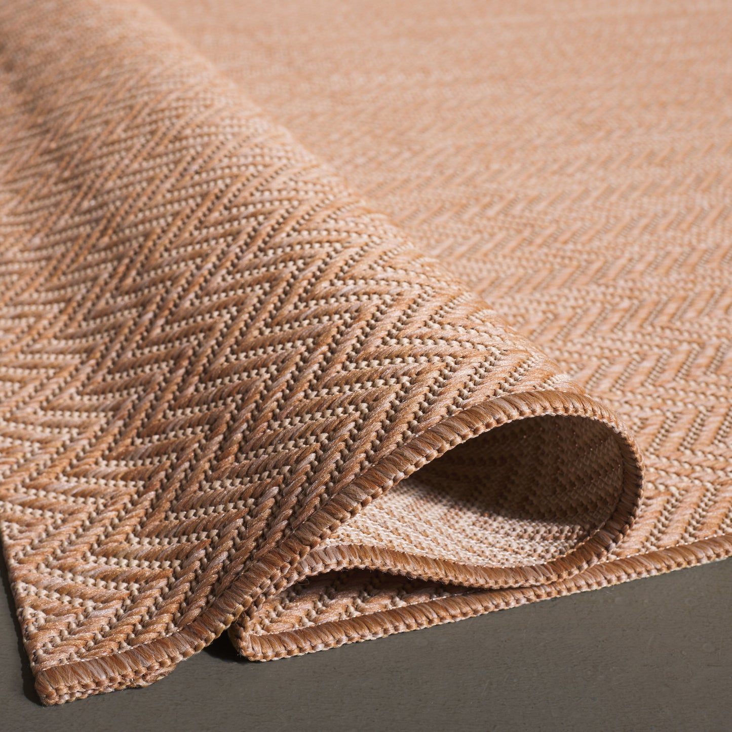 SAFAVIEH Courtyard Ilmur Indoor/ Outdoor Waterproof Patio Backyard Rug