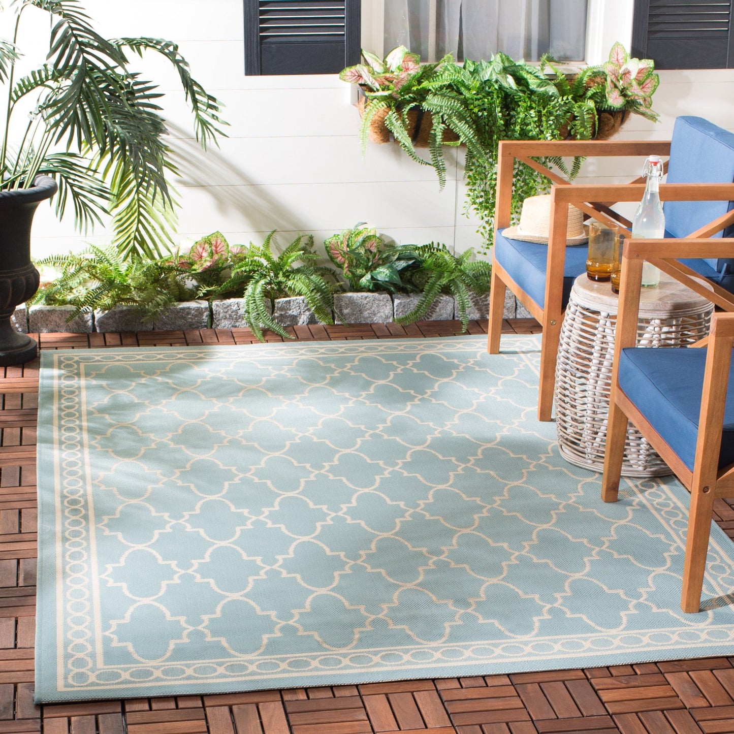 SAFAVIEH Courtyard Janell Trellis Indoor/ Outdoor Waterproof Patio Backyard Rug