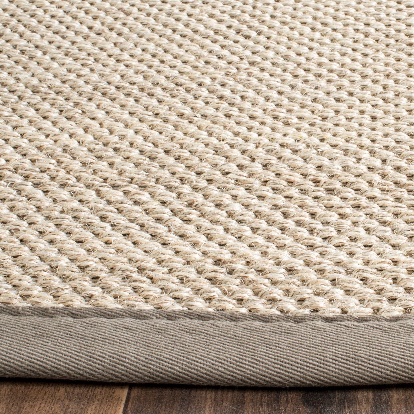 SAFAVIEH Natural Fiber Lorine Casual Border Sisal Rug