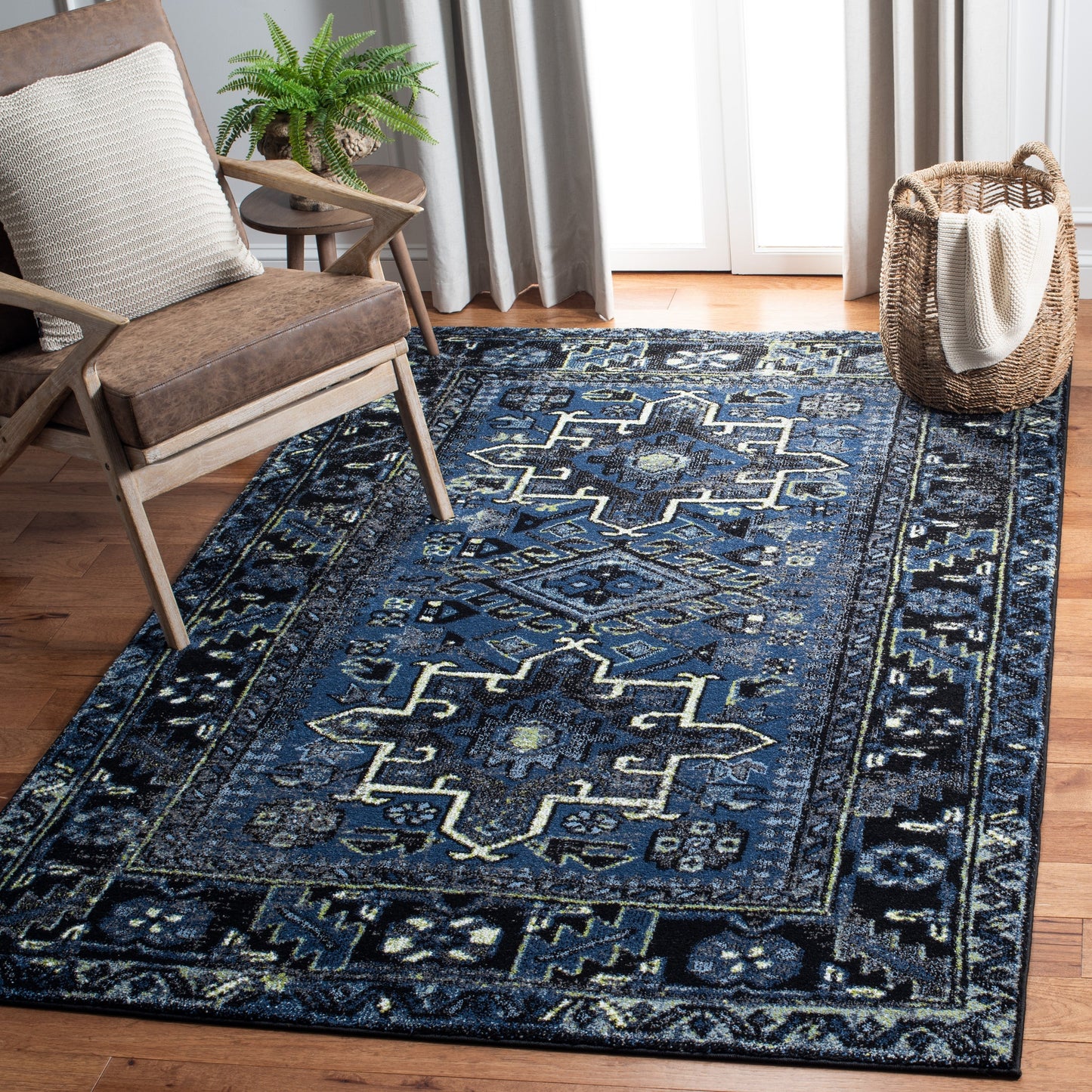 SAFAVIEH Vintage Hamadan Vina Oriental Rug