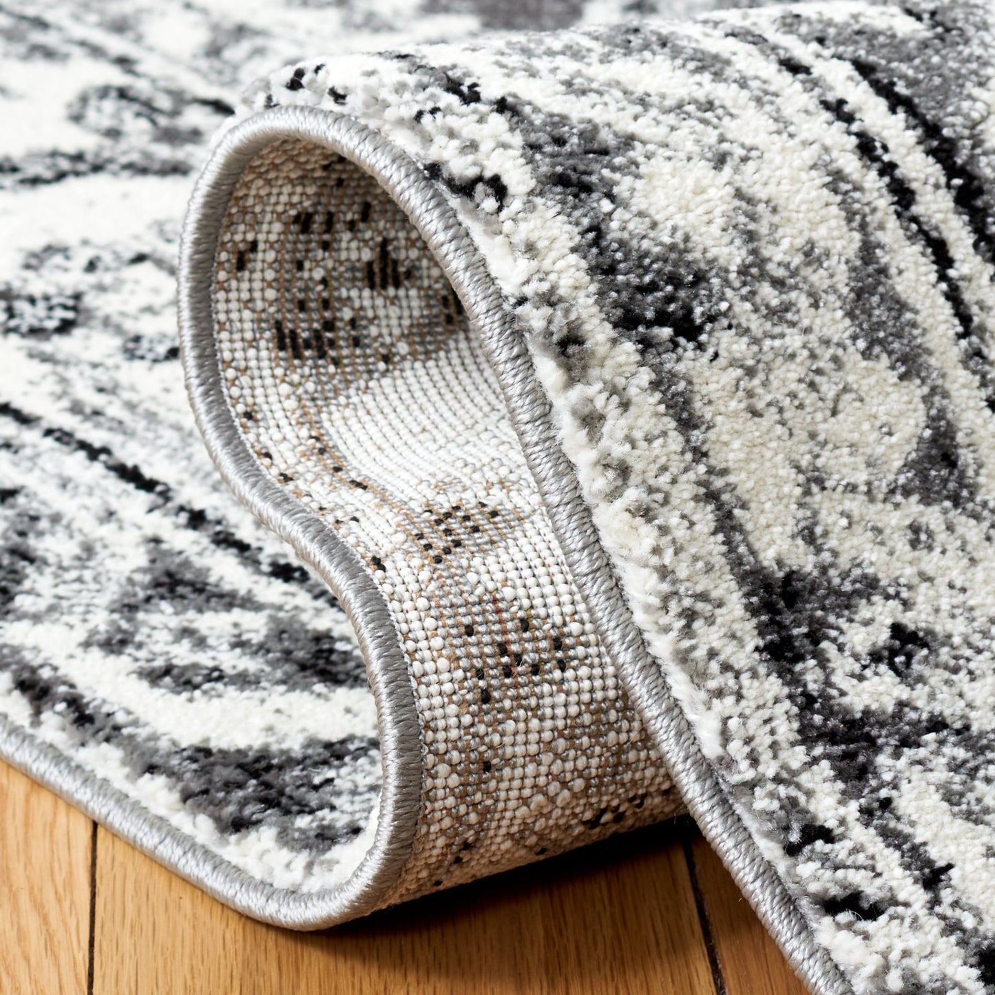 SAFAVIEH Vintage Hamadan Vina Oriental Rug