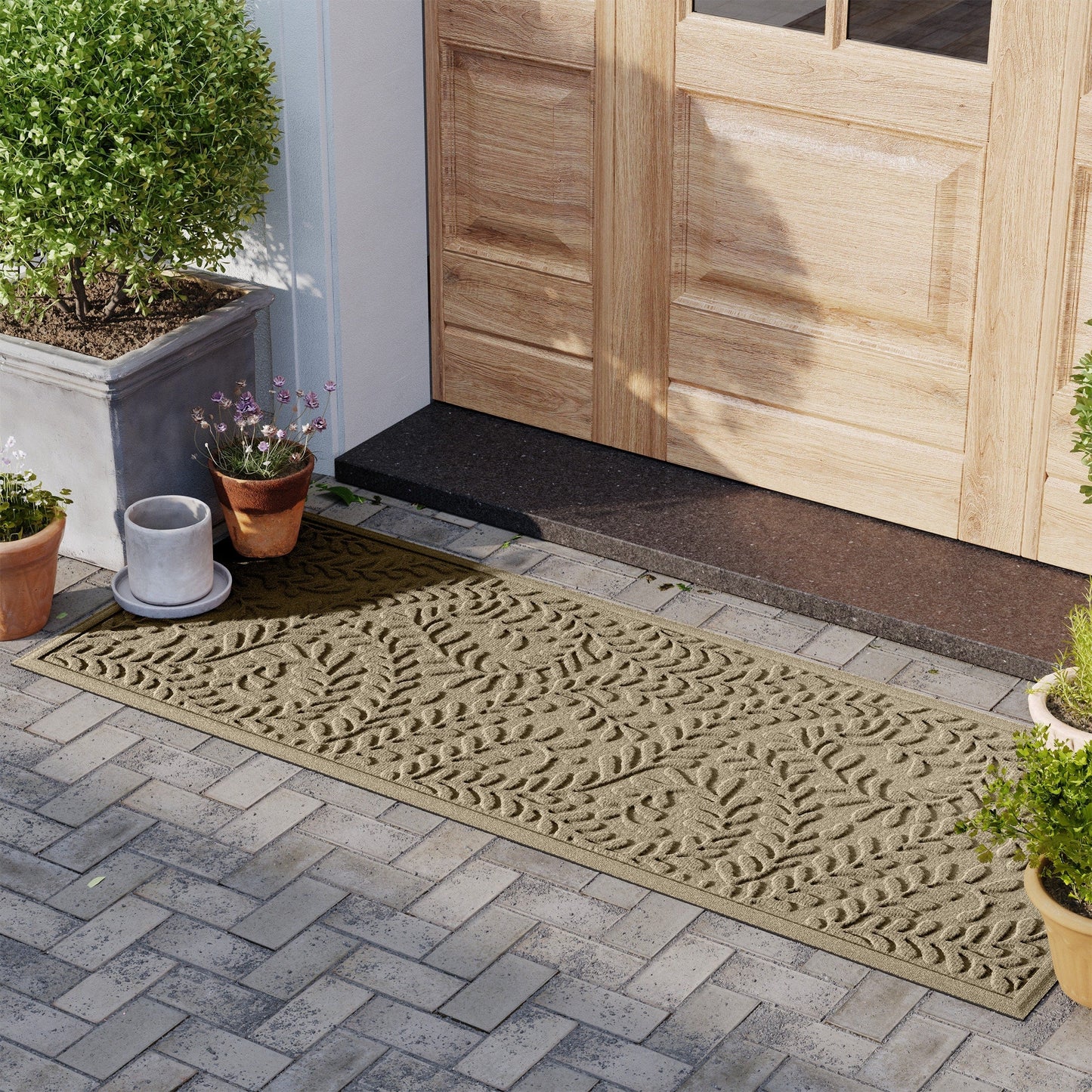 WaterHog Boxwood Indoor Outdoor Door Mat