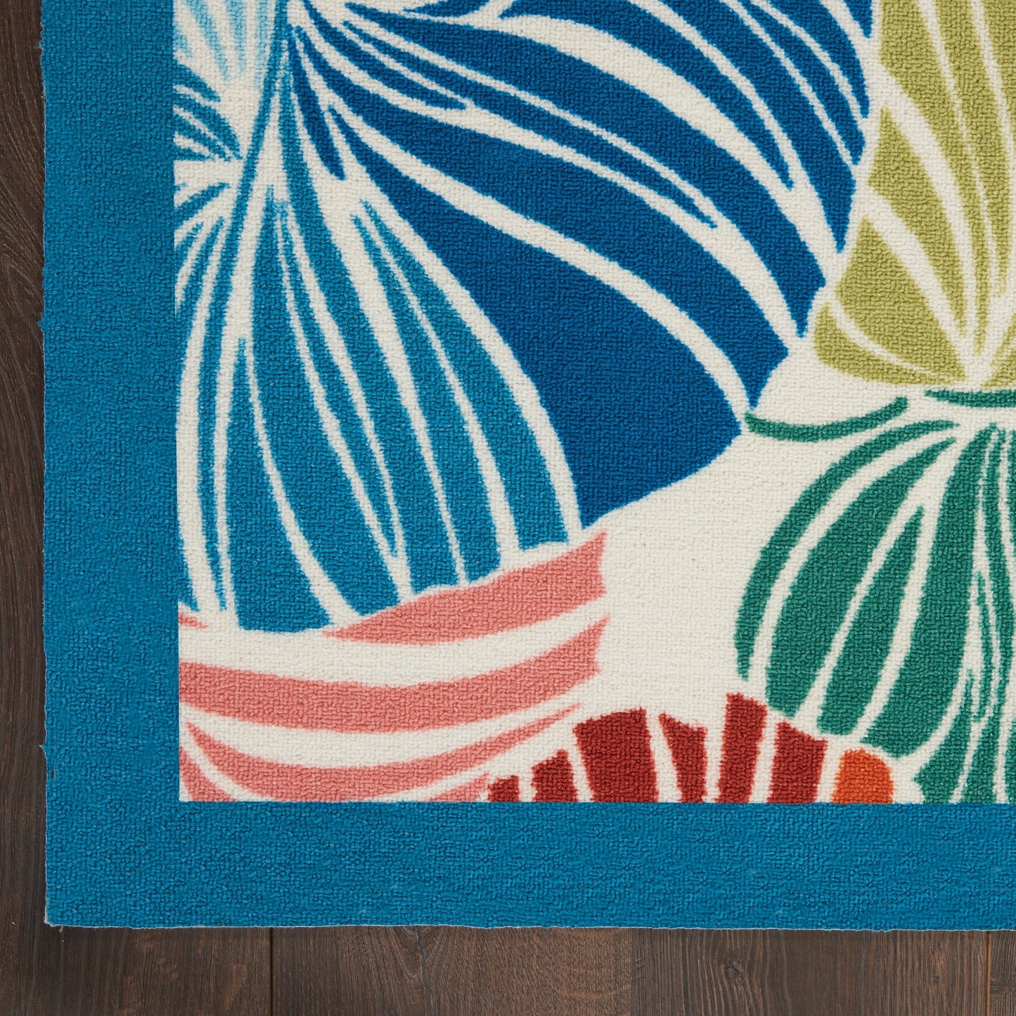 Waverly Sun N' Shade Modern Botanical Indoor/Outdoor Area Rug
