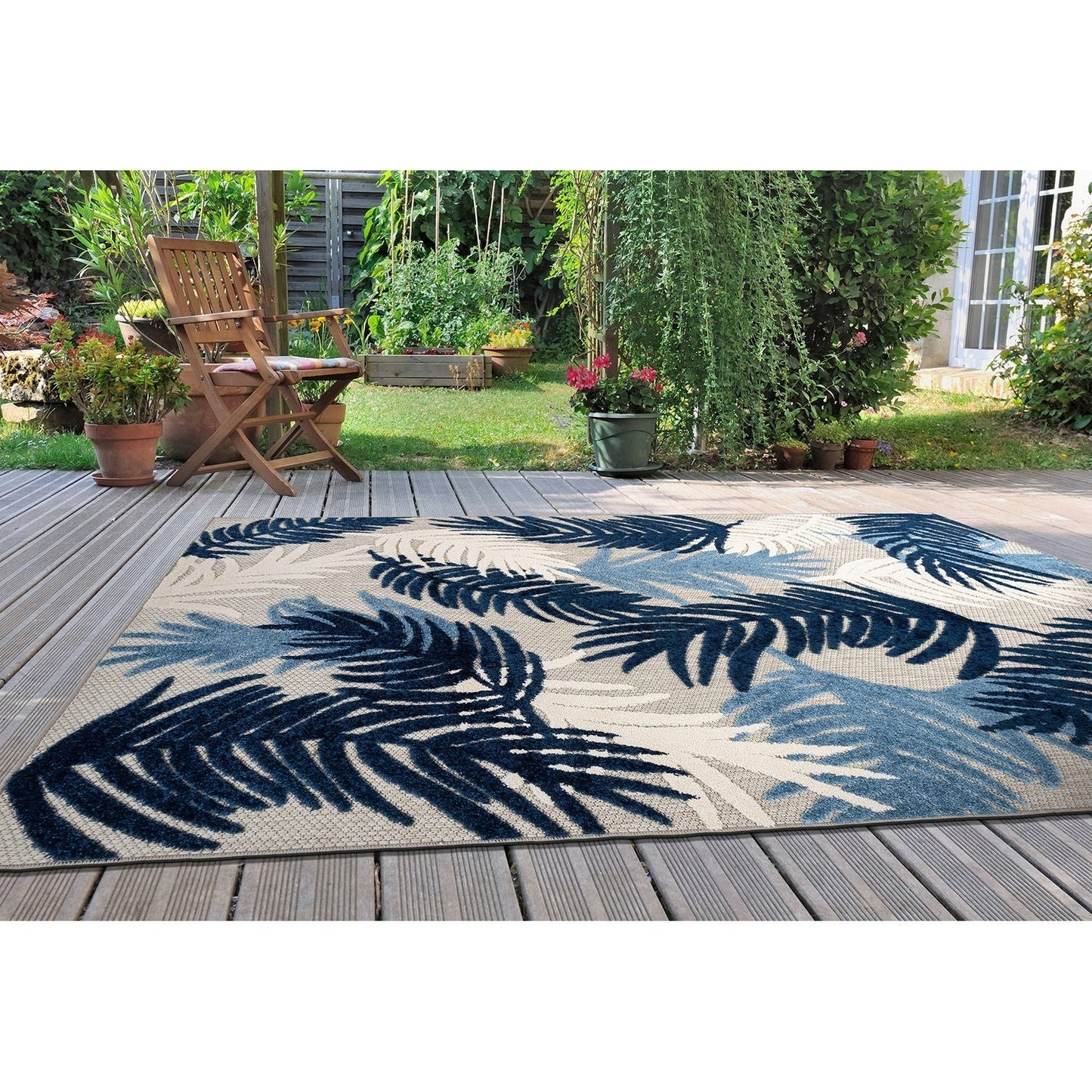 World Rug Gallery Tropical Floral Modern Indoor/Outdoor Area Rug